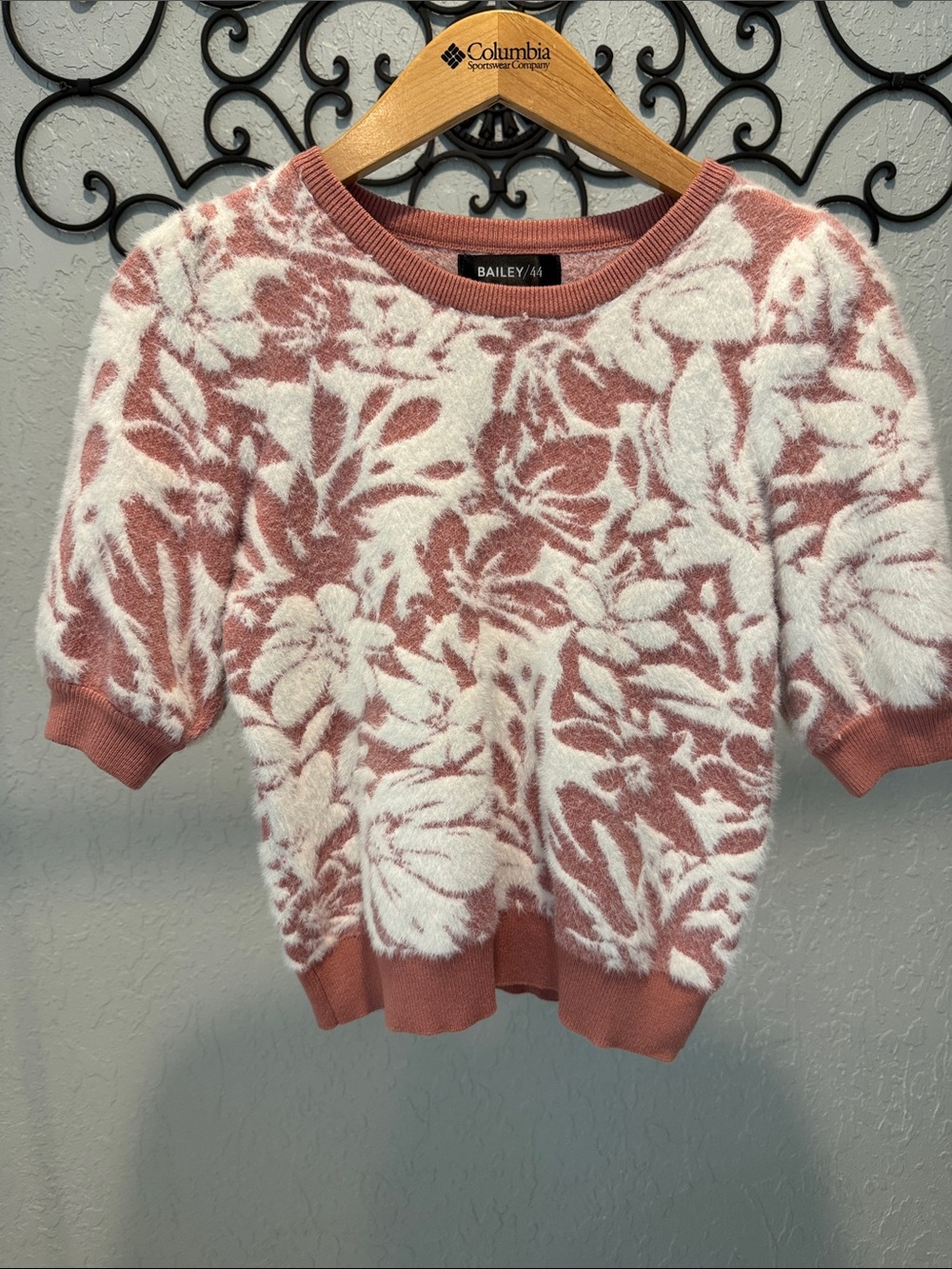 Bailey 44 Dusty Rose and White Floral Crewneck Sweater